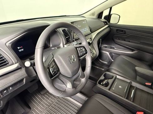 Used 2026 Honda Odyssey EX-L image 16