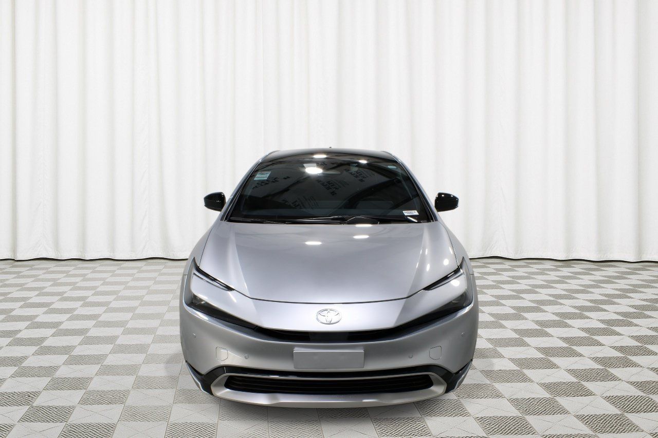 Used 2026 Toyota Prius Plug-In Hybrid w/ Limited Premium Package FWD image 8