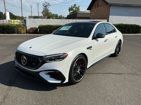 New 2026 Mercedes-Benz E 53 AMG e 4MATIC Sedan image 1