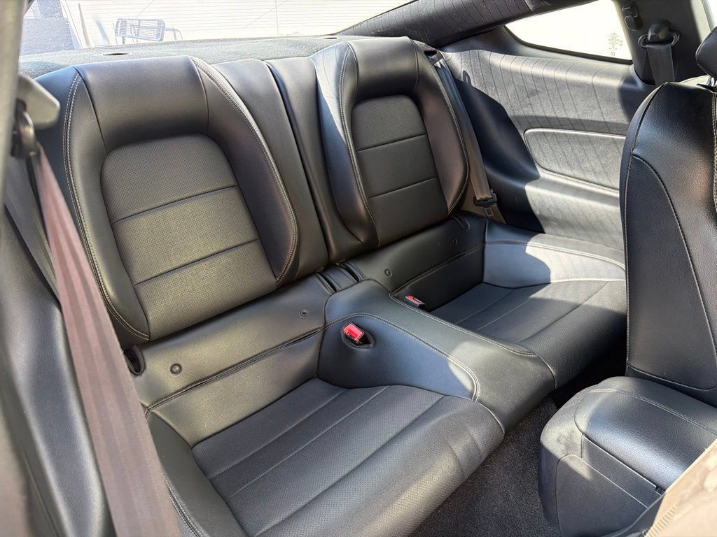 Used 2019 Ford Mustang GT Premium RWD image 20