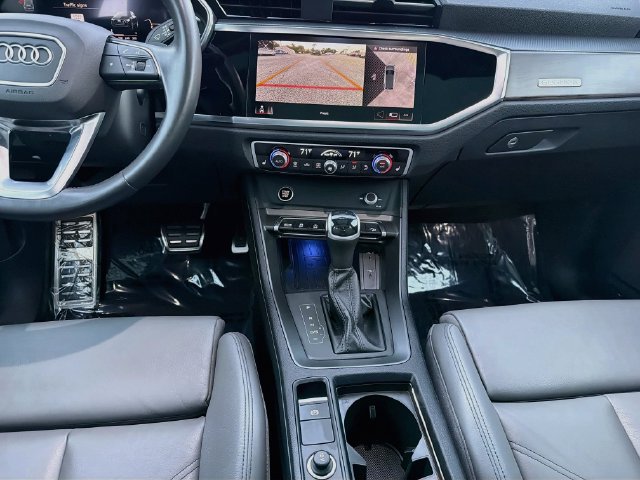 Used 2024 Audi Q3 2.0T Premium Plus AWD/4WD image 18