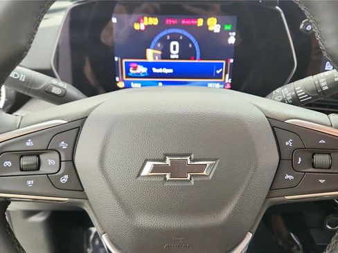 Used 2025 Chevrolet Trax ACTIV w/ Driver Confidence Package image 28