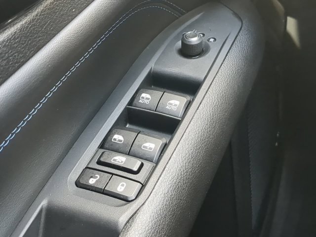 Used 2025 Jeep Compass Latitude w/ Altitude Special Edition AWD/4WD image 27