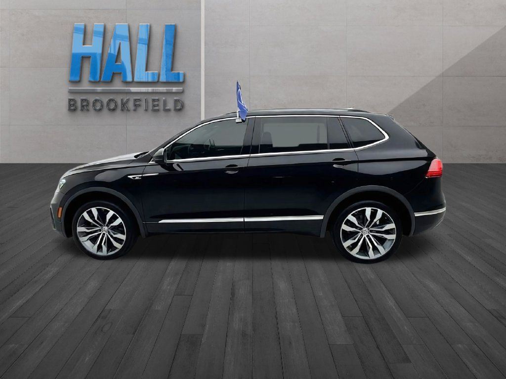 Used 2020 Volkswagen Tiguan SEL Premium R-Line w/ 3rd Row Seat Package AWD/4WD image 2