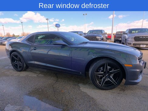 Used 2010 Chevrolet Camaro SS image 12