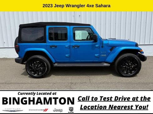 Used 2023 Jeep Wrangler Unlimited Sahara w/ Cold Weather Group AWD/4WD image 4