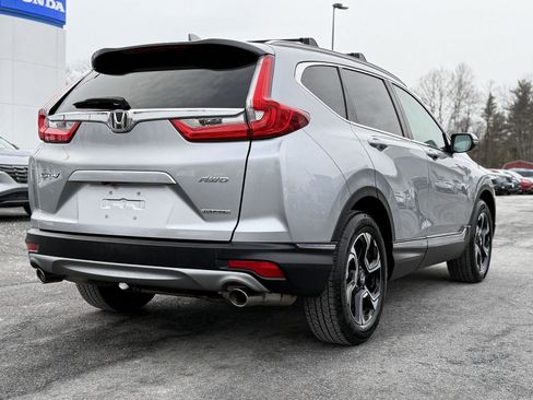 Used 2019 Honda CR-V Touring image 5