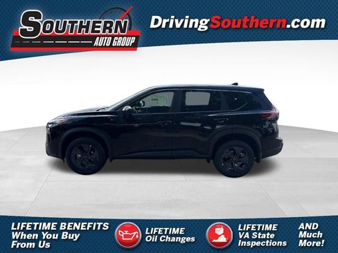 New 2026 Nissan Rogue SV image 1