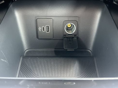 New 2026 Ford Explorer Platinum RWD image 7