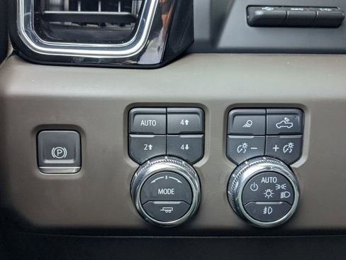 Used 2023 GMC Sierra 1500 Denali w/ Denali Reserve Package image 25