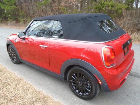 Used 2017 MINI Cooper S image 27