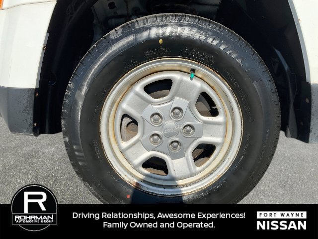Used 2014 Jeep Patriot Sport FWD image 9