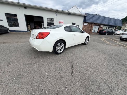 Used 2011 Nissan Altima 2.5 S w/ 2.5S Premium Pkg FWD image 36