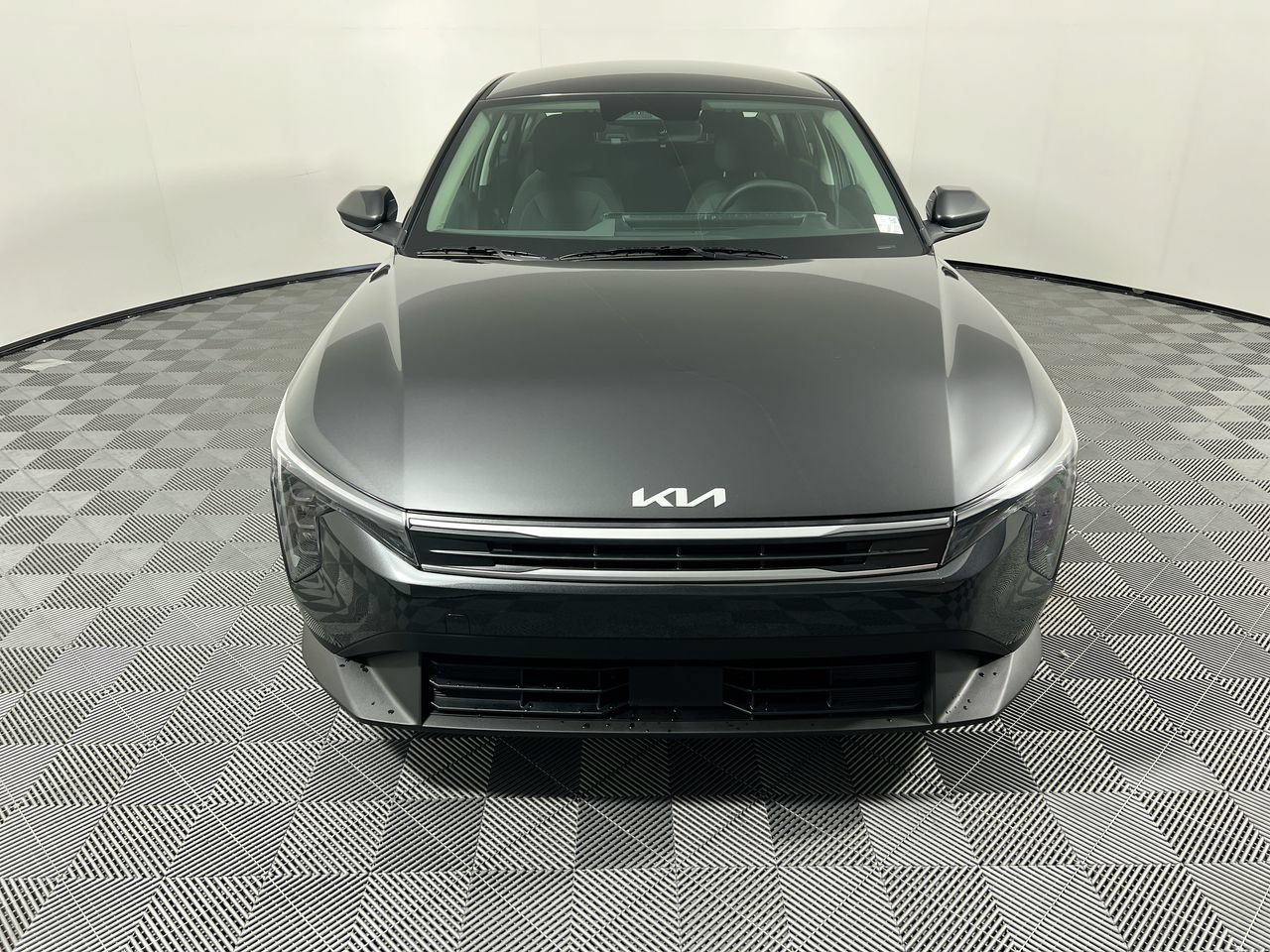 New 2026 Kia K4 FWD image 9