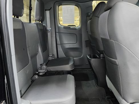 Used 2014 Toyota Tacoma 4x4 Access Cab V6 image 20