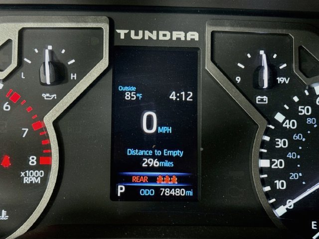 Used 2022 Toyota Tundra SR5 w/ SR5 Convenience Package AWD/4WD image 12