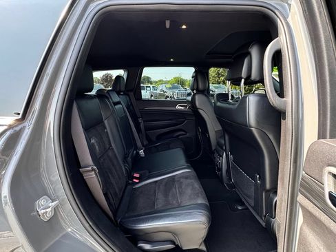 Used 2020 Jeep Grand Cherokee Altitude AWD/4WD image 18