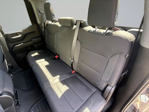 Used 2023 Chevrolet Silverado 1500 Custom AWD/4WD image 25