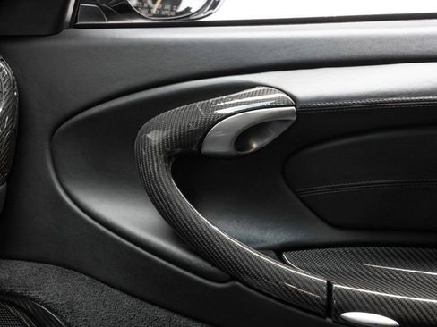 Used 2001 Porsche 911 Turbo image 43