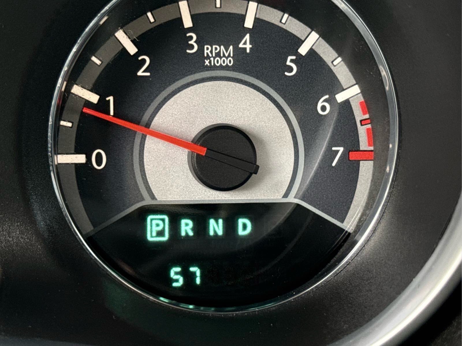 Used 2013 Chrysler 200 Touring FWD image 25