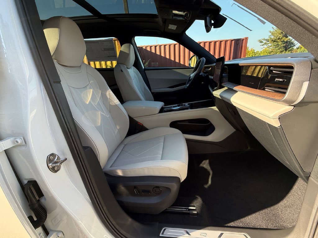New 2027 Volkswagen Atlas SEL R-Line AWD/4WD image 28