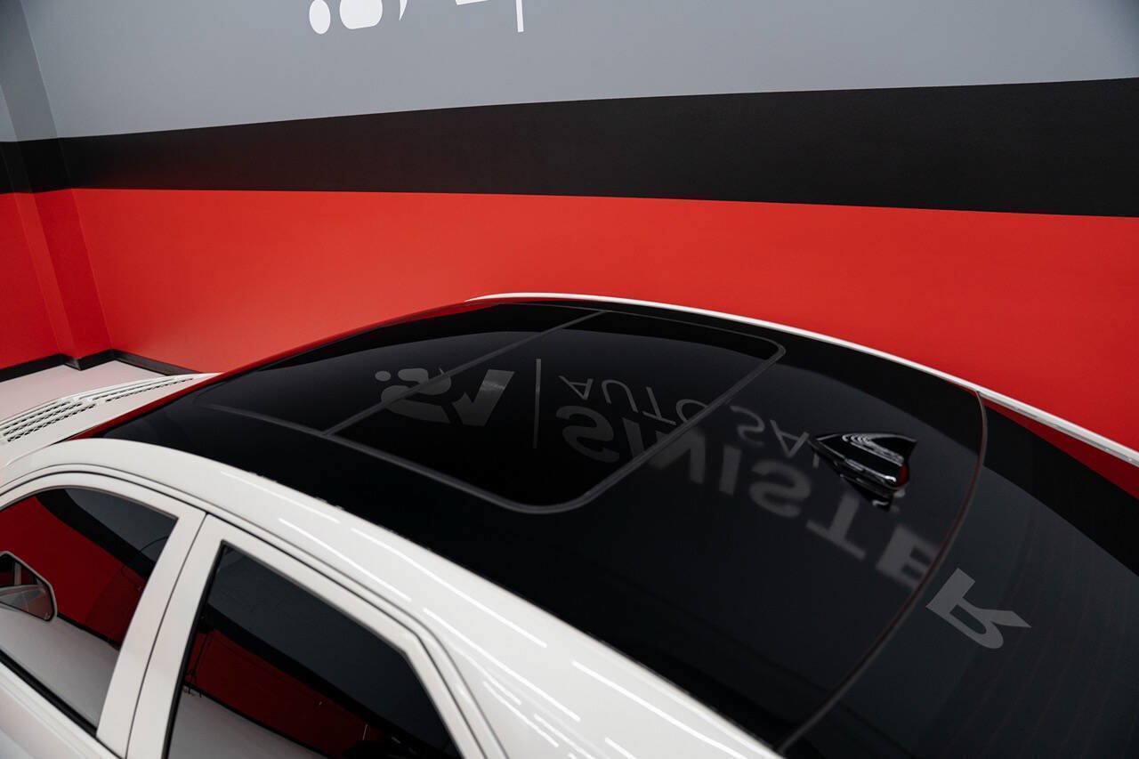 Used 2013 Cadillac CTS V RWD image 25