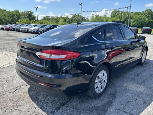 Used 2019 Ford Fusion S FWD image 6