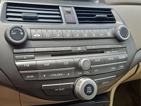 Used 2009 Honda Accord LX image 21