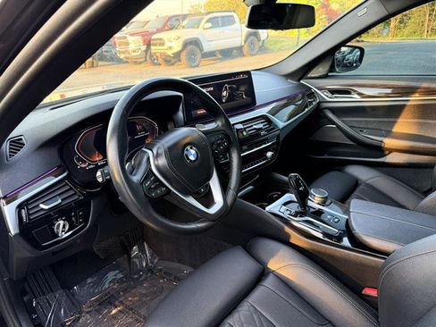 Used 2022 BMW 540i w/ Premium Package RWD image 28