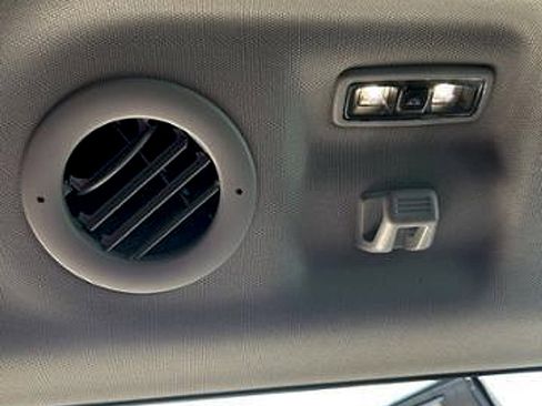 Used 2023 Ford Explorer XLT w/ Equipment Group 202A image 26