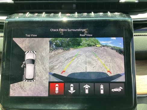 Used 2023 Jeep Grand Cherokee L Summit w/ Luxury Tech Group V AWD/4WD image 20