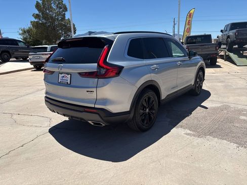 Used 2024 Honda CR-V Sport Touring image 5