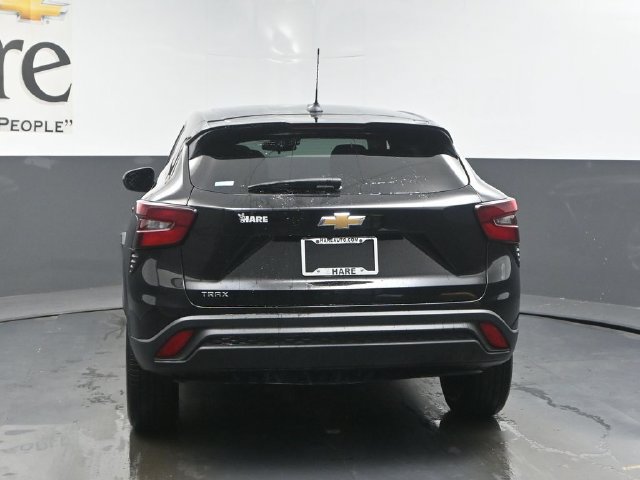 New 2026 Chevrolet Trax LS FWD image 13
