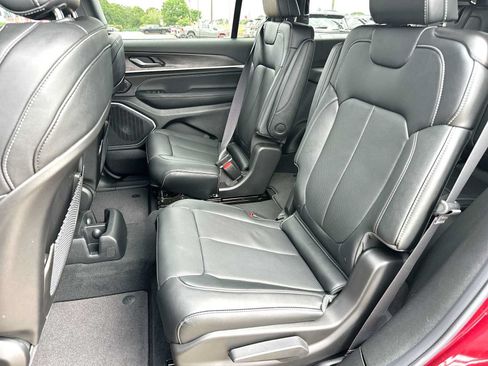 New 2026 Jeep Grand Cherokee L Limited AWD/4WD image 23