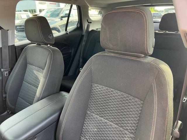 Used 2020 GMC Terrain SLE w/ GMC Pro Grade Package AWD/4WD image 13