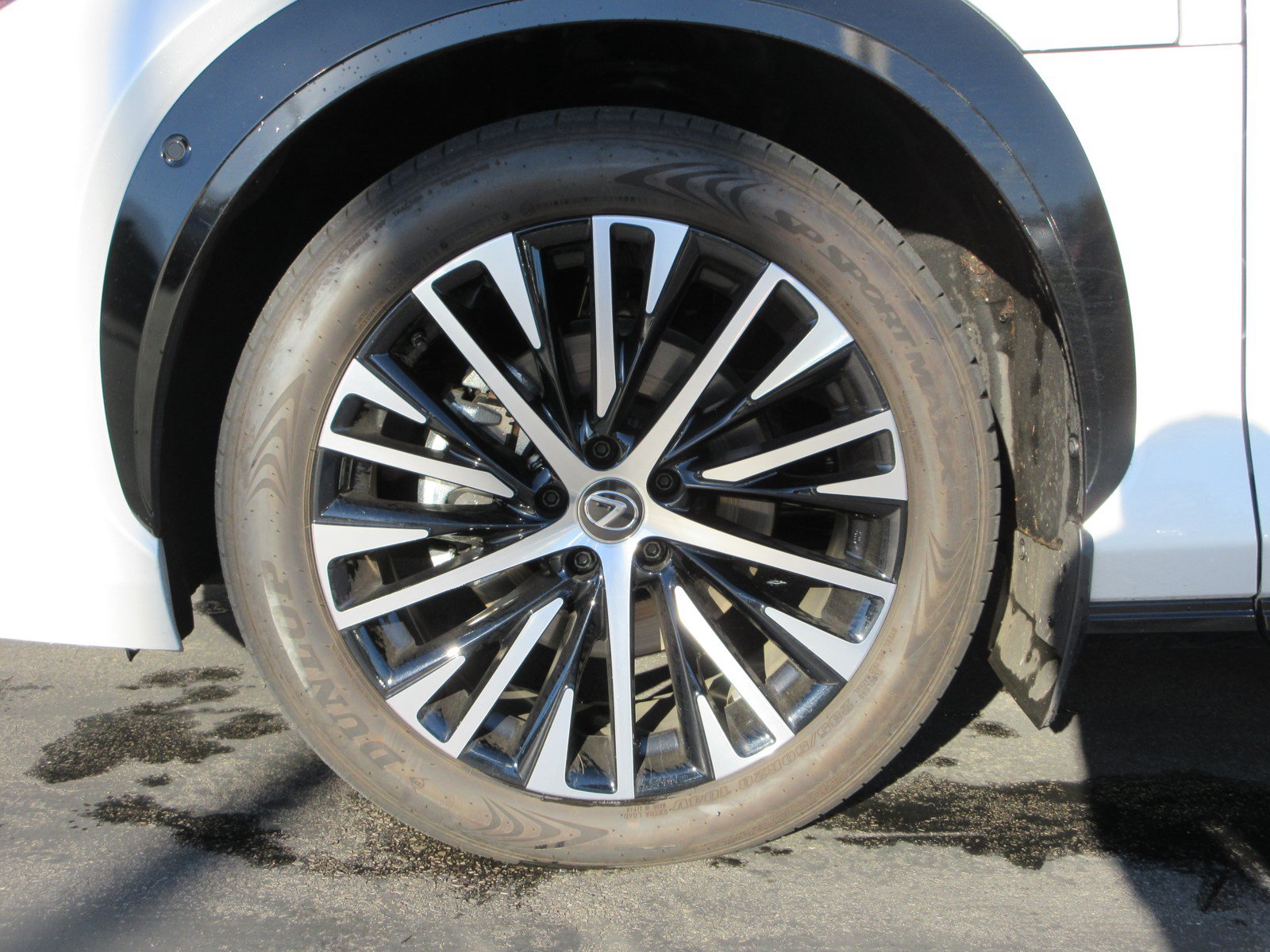 Used 2023 Lexus RZ 450e Premium w/ Accessory Package (Z1) AWD/4WD image 19