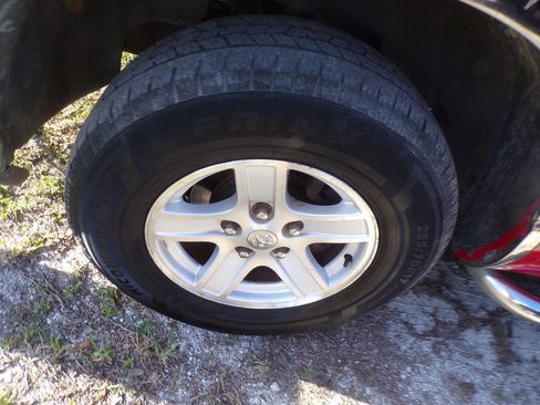 Used 2005 Dodge Ram 1500 Truck ST w/ Trailer Tow Group image 14