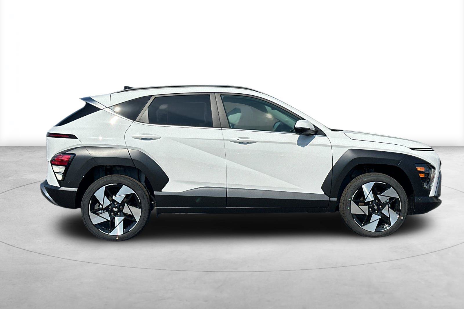 New 2027 Hyundai Kona Limited AWD/4WD image 7