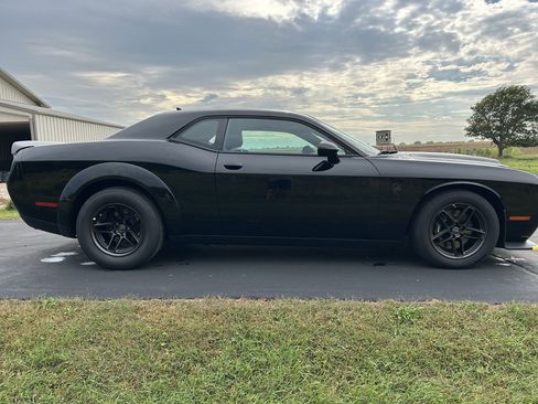Used 2023 Dodge Challenger SRT Hellcat Redeye image 1