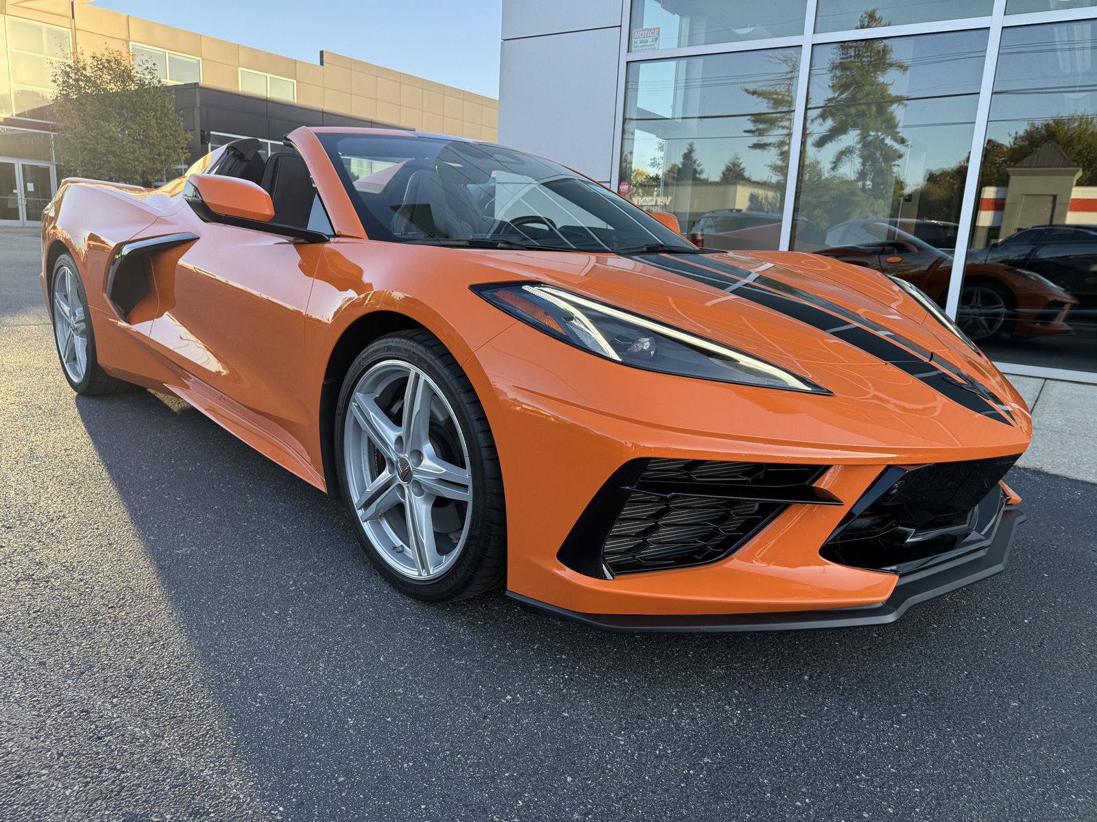 Used 2024 Chevrolet Corvette Stingray Preferred Conv w/ Z51 Performance Package RWD image 27