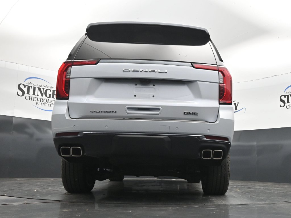 Used 2026 GMC Yukon Denali Ultimate w/ LPO, Floor Liner Package AWD/4WD image 31