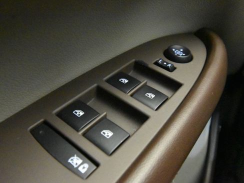 Used 2014 Cadillac ATS Luxury w/ Sun And Sound Package image 30