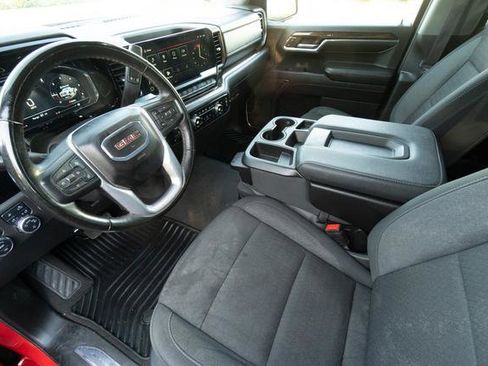Used 2024 GMC Sierra 1500 SLE w/ Preferred Package image 24