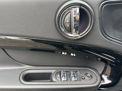 Used 2022 MINI Cooper Countryman S w/ Storage Package image 11