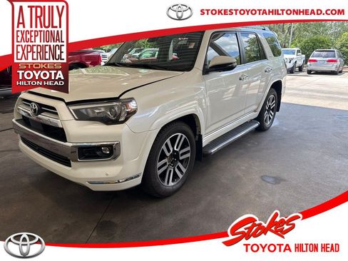 Used 2022 Toyota 4Runner Limited RWD image 1