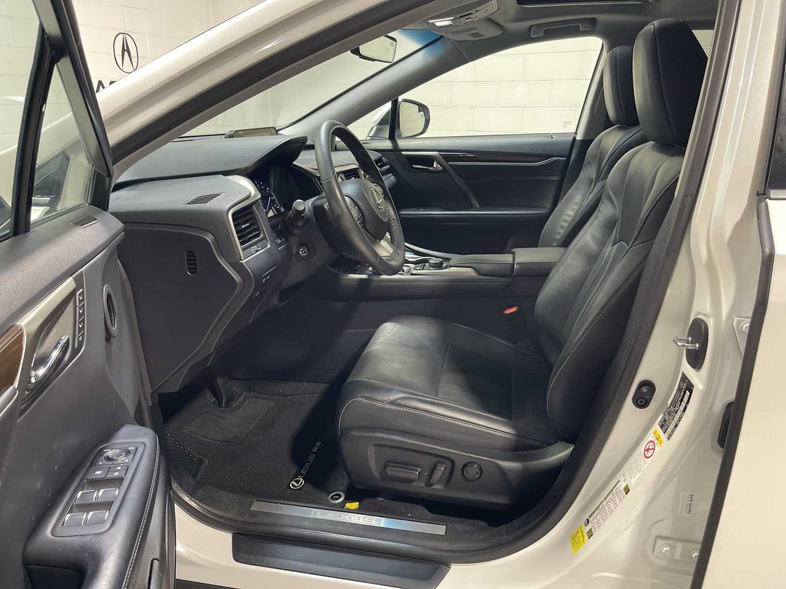 Used 2018 Lexus RX 350 AWD w/ Premium Package image 2