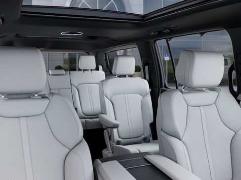 New 2026 Jeep Grand Wagoneer Limited AWD/4WD image 27