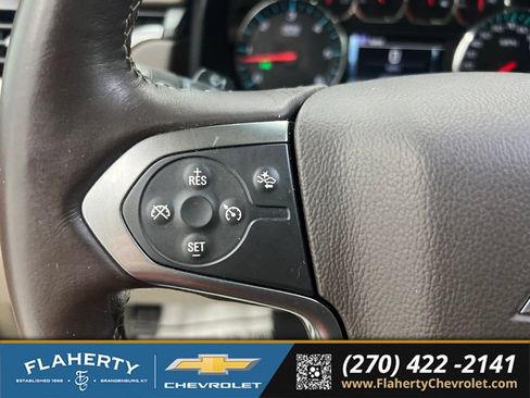Used 2016 Chevrolet Suburban LT AWD/4WD image 25