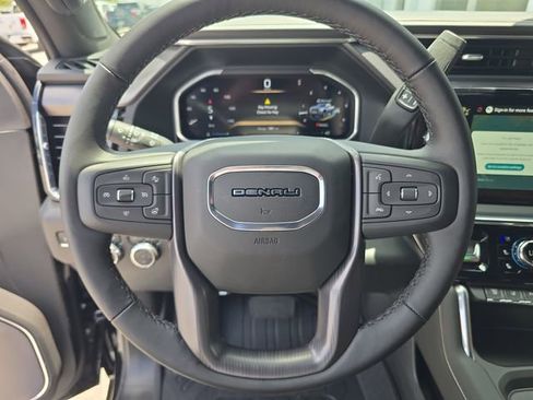 New 2026 GMC Sierra 2500 Denali Ultimate w/ LPO, Black Badging Package AWD/4WD image 27