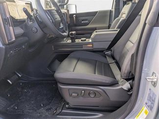 New 2025 GMC Hummer EV 3X w/ Extreme Off-Road Package video 4